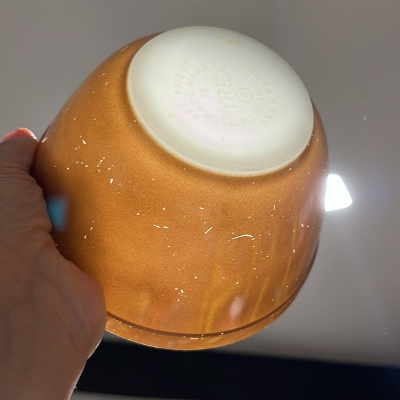 PYREX brown small bowls 401 1.5 pt 16 and 441 1.5 pt Cinderella bowl both brown - Picture 11 of 11